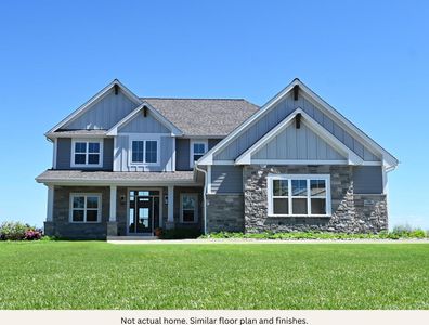 N54W25343 Crescent Hill DRIVE, Sussex, WI, 53089