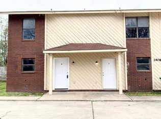 2785 N Seneca Ave, Fayetteville, AR 72704