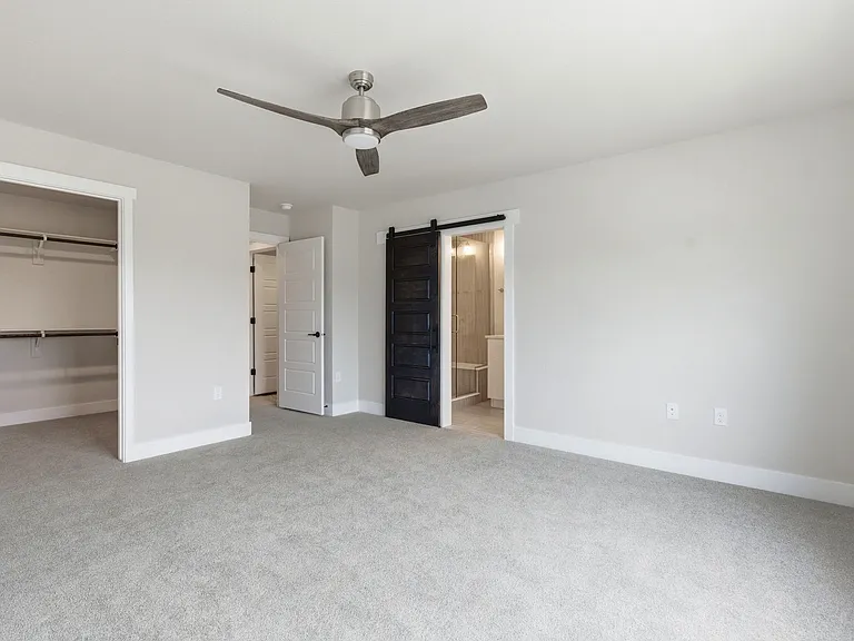 7389 Knapp Dr — Photo 21