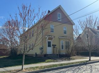 130 7th St, Auburn, ME 04210
