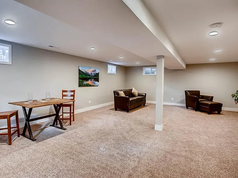 8454 Chase Dr — Photo 17
