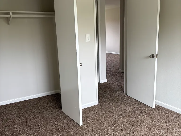 932 S Lemon St #L — Photo 9
