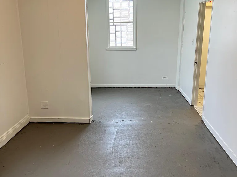 366 W Prairie Ave #1B — Photo 5
