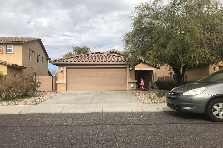 1st image of 1350 E Desert Holly Dr