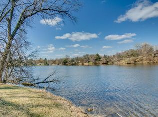 23 Rice Creek Way NE, Fridley, MN 55432