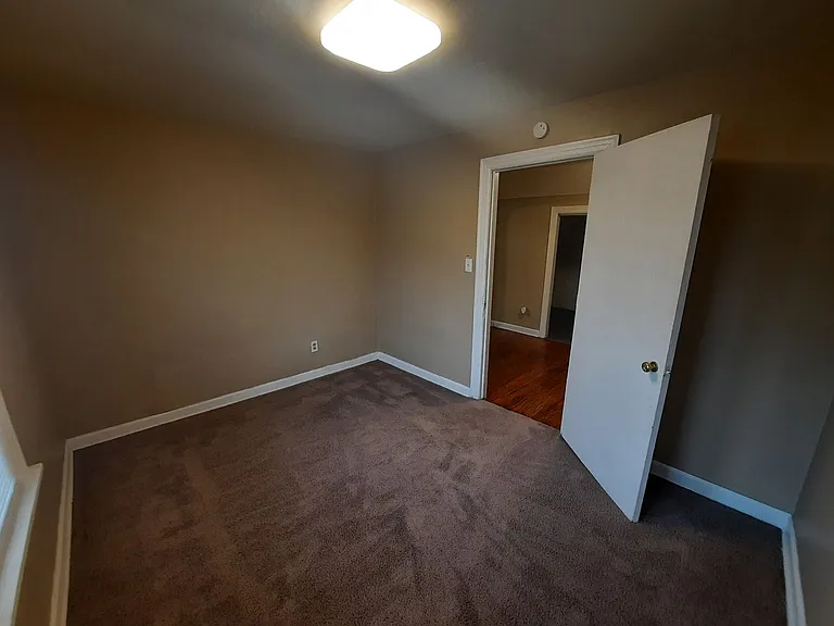 2136 Lyon Street — Photo 9