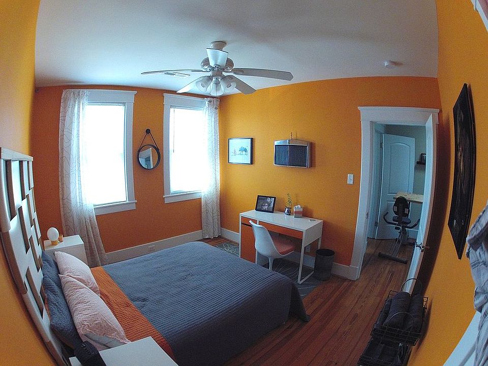 1st image of 3338 Parkwood Ave