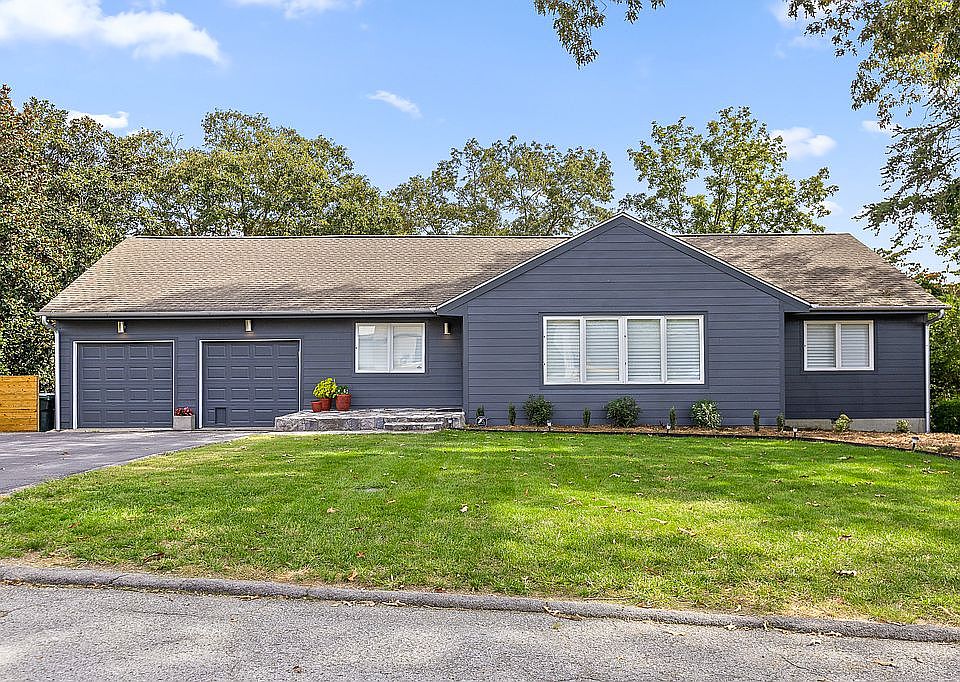 1st image of 1317 Woodhill Dr