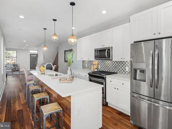 3142 Clifford St, Philadelphia, PA 19121