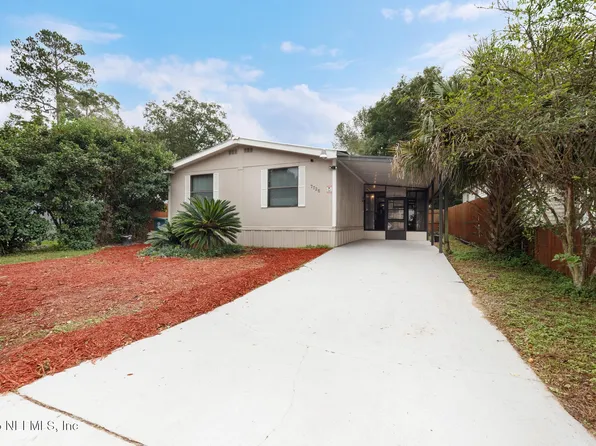 7726 PLUMWOOD Drive, Jacksonville, FL 32256