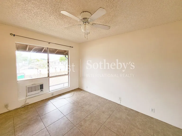 91-1135 Puamaeole St #20W — Photo 11