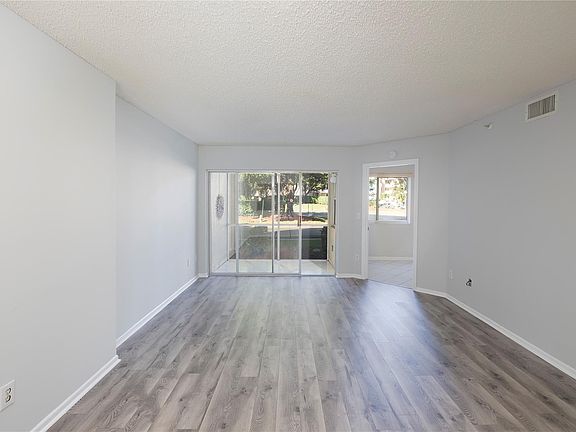 4th image of 9511 Weldon Circle #102