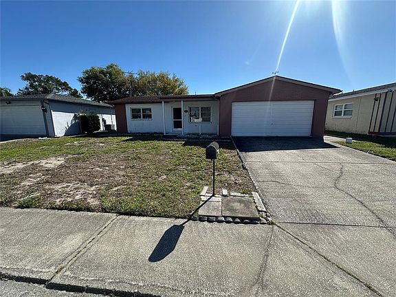 4th image of 9308 Wolcott Ln