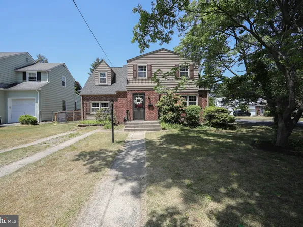 427 Bradford Ave, Haddon Township, NJ 08108