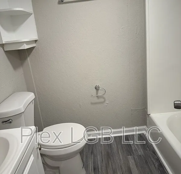 2 Hadaway Ct — Photo 3