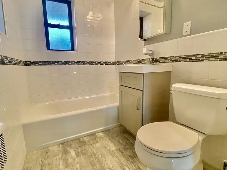 Stonelea Pl — Photo 11