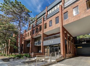 142 Pears Ave Unit A12, Toronto, ON M5R 1T2