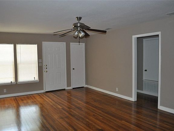 3rd image of 7702 Rutgers Ave