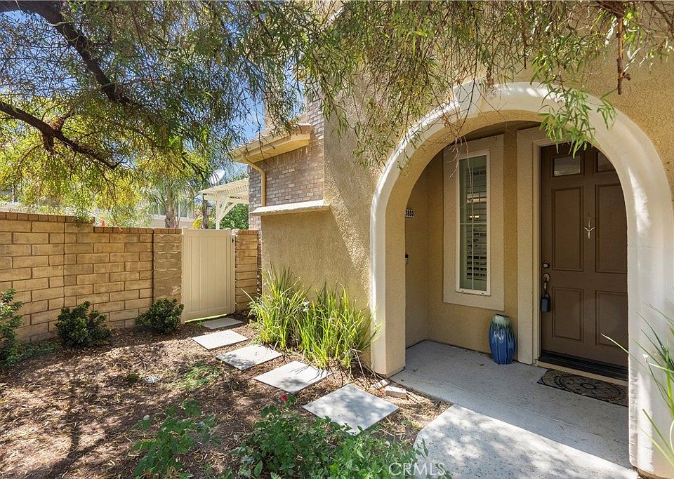 1st image of 23800 Toscana Dr