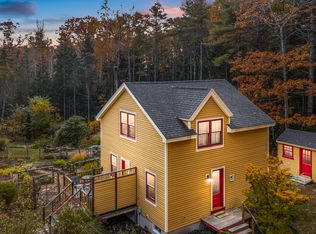 903 Mere Point Rd, Brunswick, ME 04011