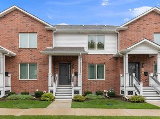 207 S York Rd, Bensenville, IL 60106