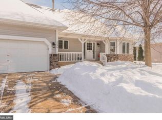 2670 Germain Ct N, Maplewood, MN 55109