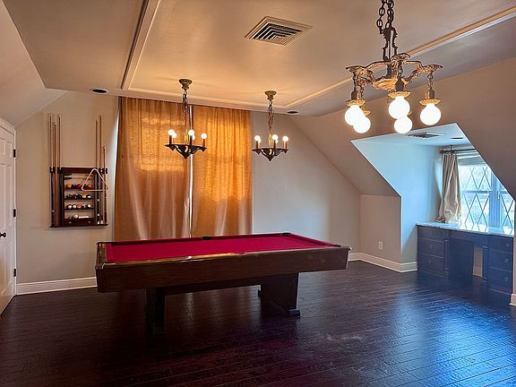 Pool table included