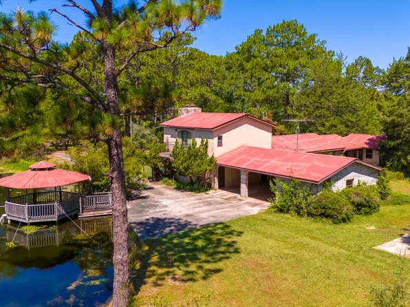 4594 State Highway 83, Defuniak Springs, FL 32433