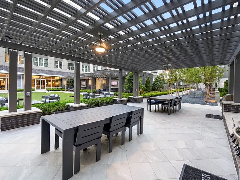 The Jones at Tysons — Photo 42