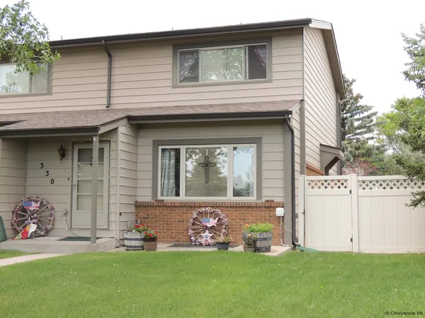 330 Manewal Dr, Cheyenne, WY 82009