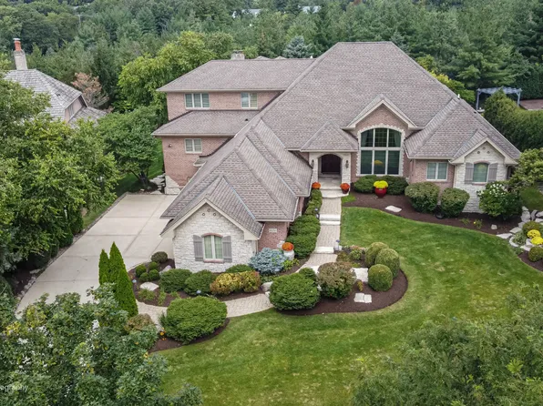 8656 Johnston Rd, Burr Ridge, IL 60527