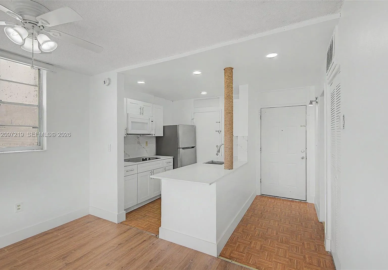 12590 Coronado Towers Con — Photo 2