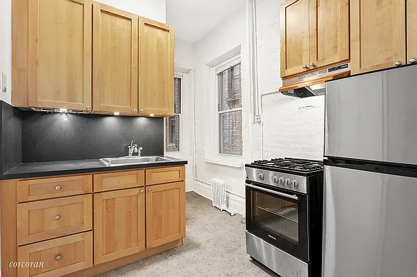 Rented by Corcoran | media 7