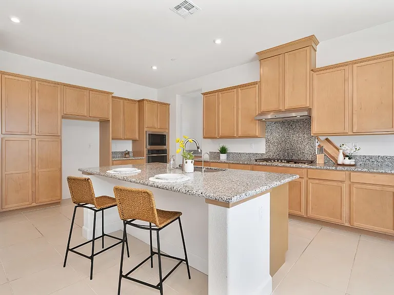 7487 Fortaleza Ave — Photo 17