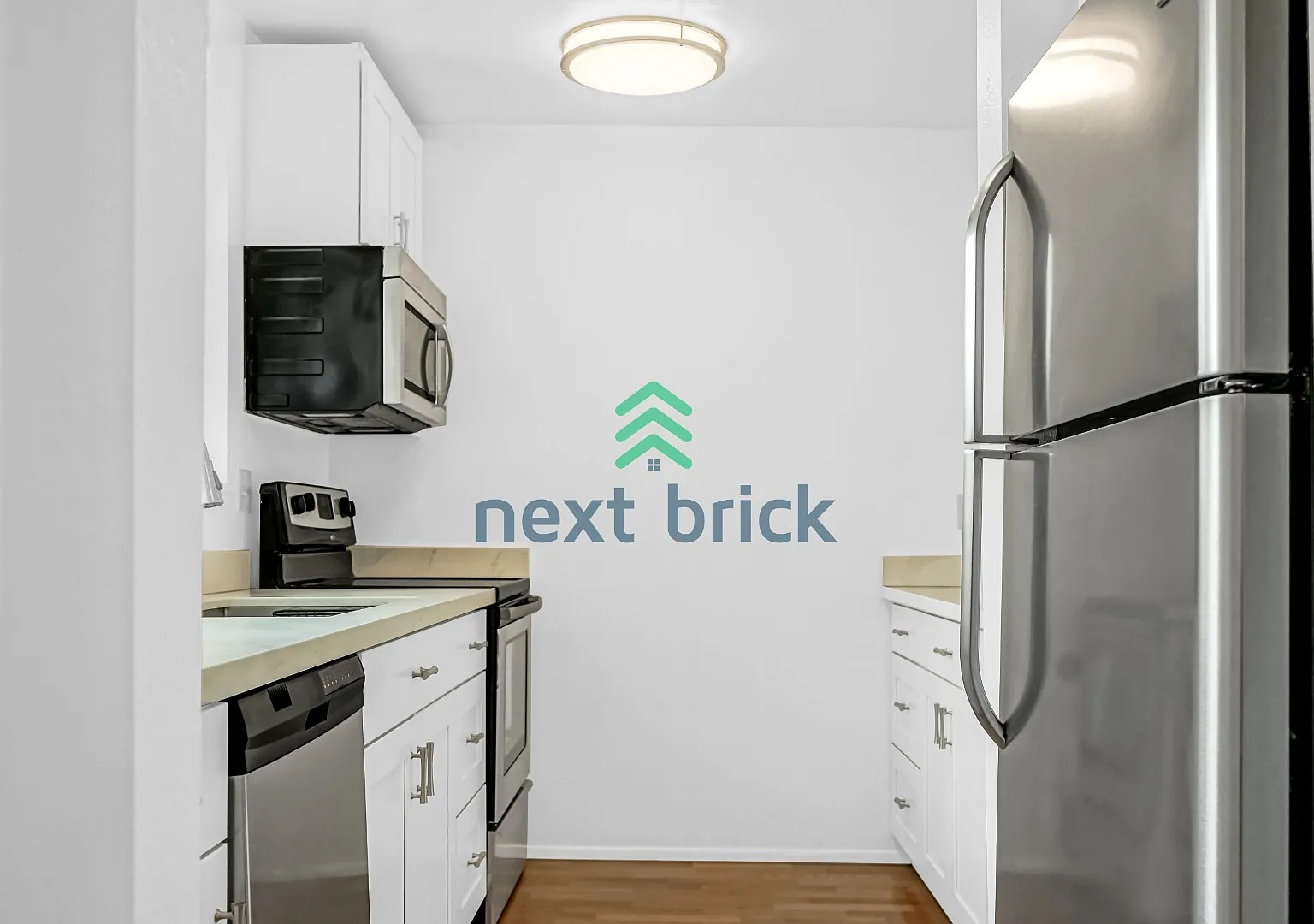 Exceptional 2Bed/2 Bath Uptown/Queen Anne condominium. — Photo 4