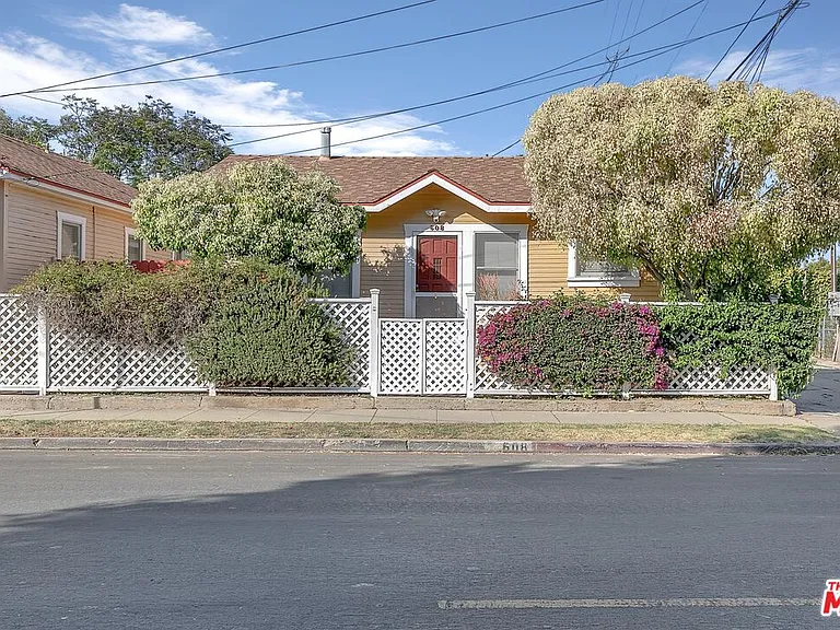 608 7th Ave — Photo 1