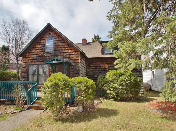 15962 4th St, Hayward, WI 54843