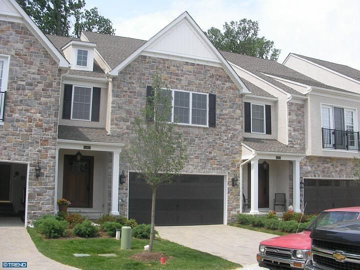 1st image of 108 Dauphin Dr