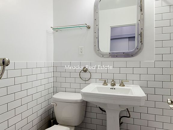 4th image of 65 4th Ave APT 5B