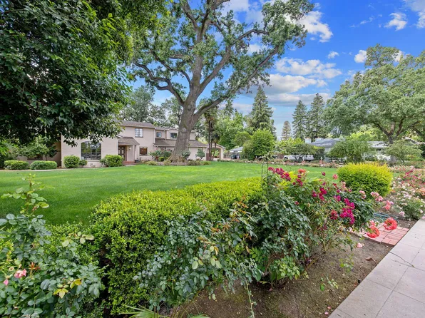 1409 W Beverly Drive, Visalia, CA 93277