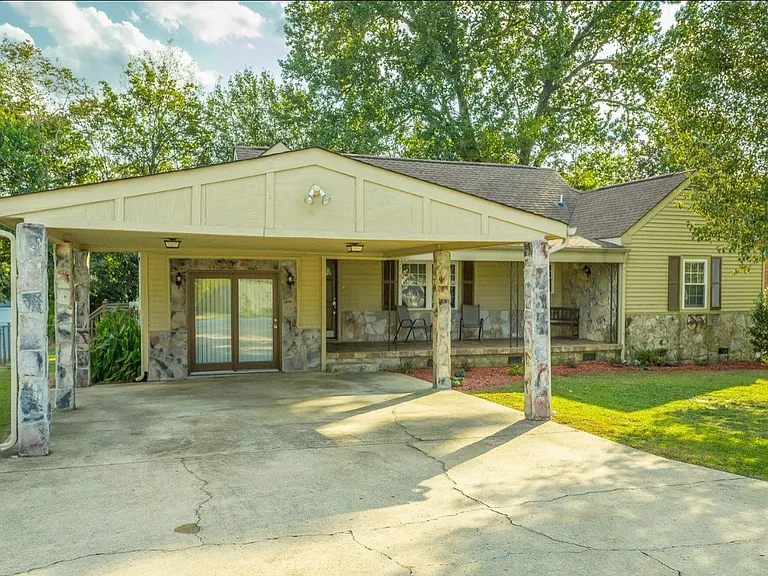 4800 Maryland Dr — Photo 20