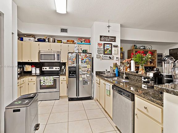 2nd image of 7360 NW 114th Ave APT 207
