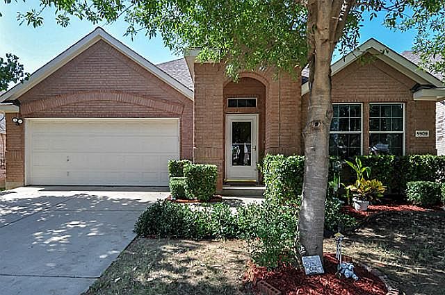 1st image of 5909 Brookside Dr