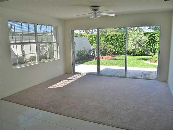 5th image of 1719 SW Waterfall Blvd