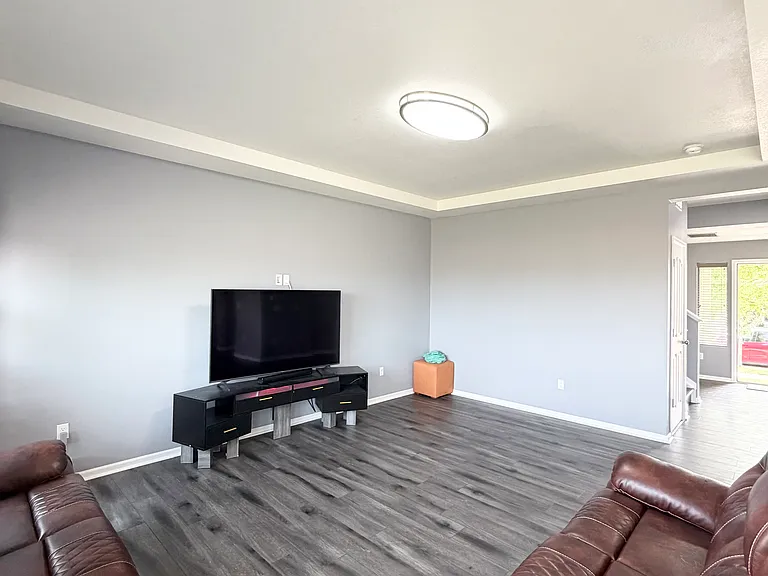 4592 Walden Way — Photo 7