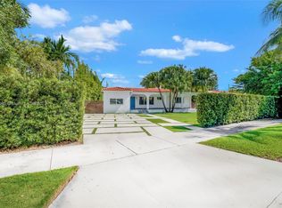 2275 SW 26th Ln, Miami, FL 33133