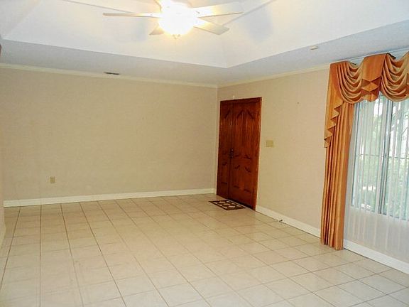 4th image of 1301 W Texas Ave