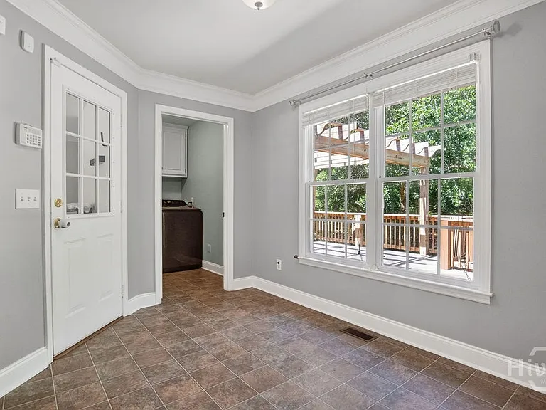 354 E Creek Bnd — Photo 13