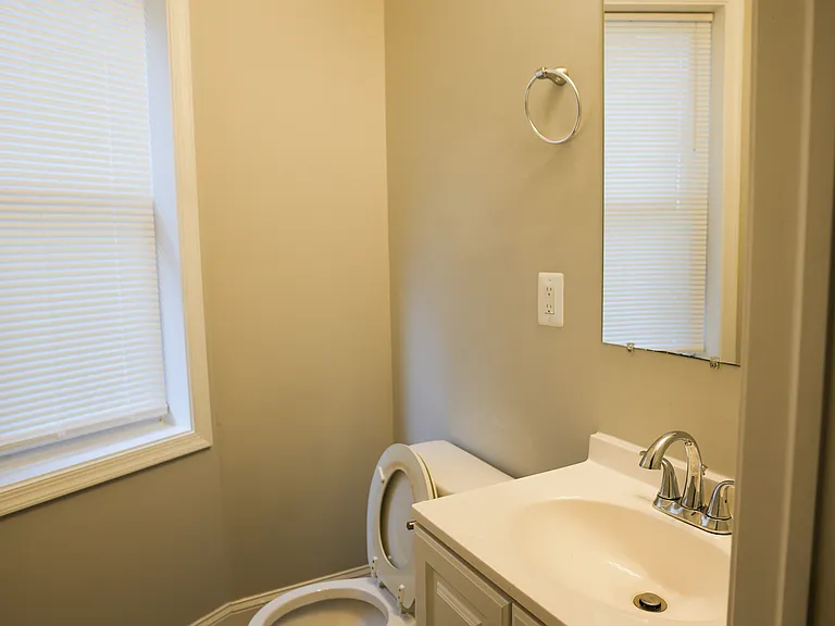 4802 Palmer Ave — Photo 10