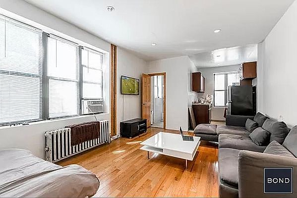 1st image of 167 E 33rd St APT 3C